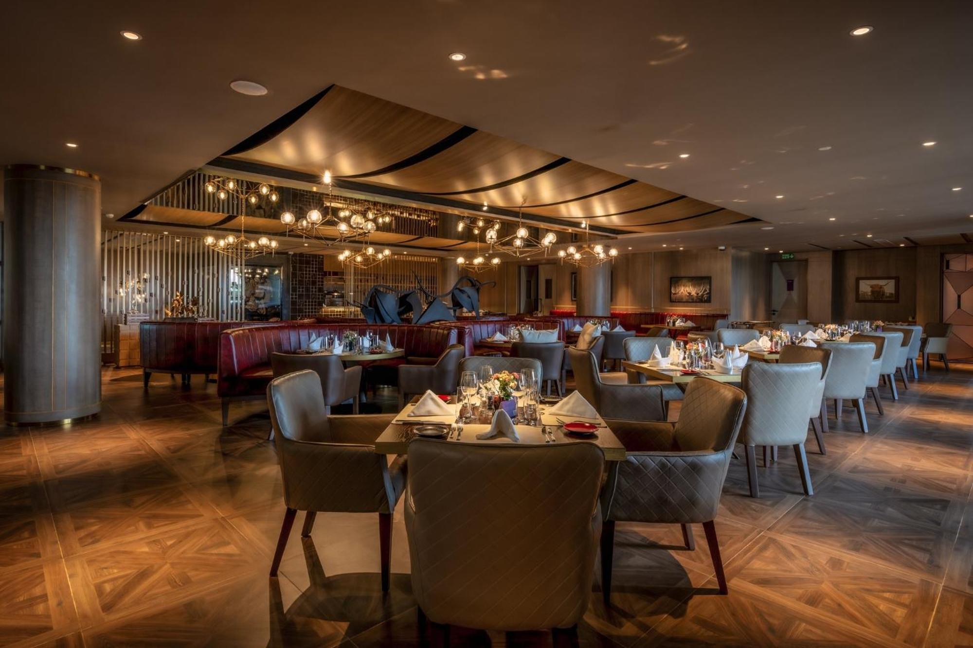 Glee Nairobi, A Preferred Lvx Hotel Gathanga ภายนอก รูปภาพ